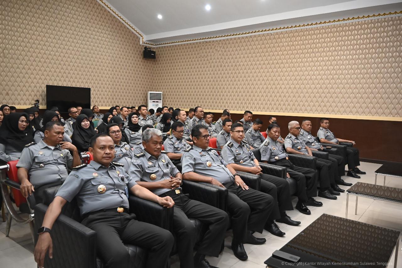 6d117b79 6c8c 45b4 8ae1 1e5ea7e867ad