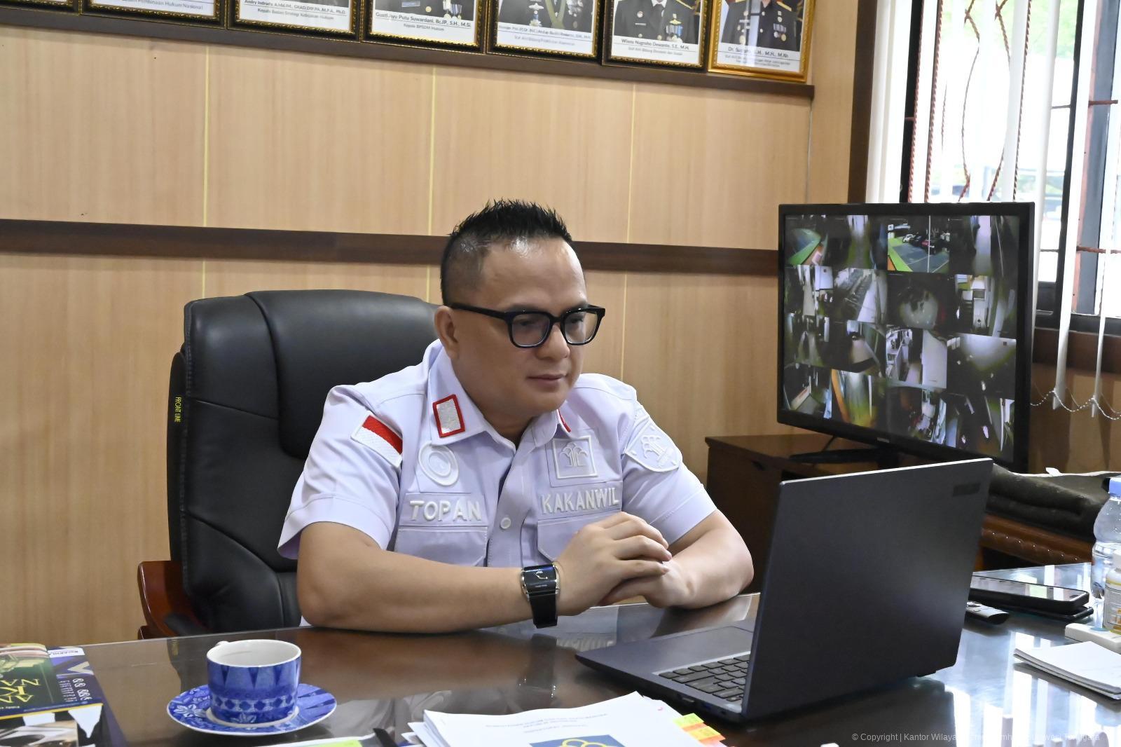 Perkuat Akses Keadilan, Kakanwil Kemenkum Sultra Ikuti Peresmian Posbankum dan Pelatihan Paralegal di Sulteng Secara Daring