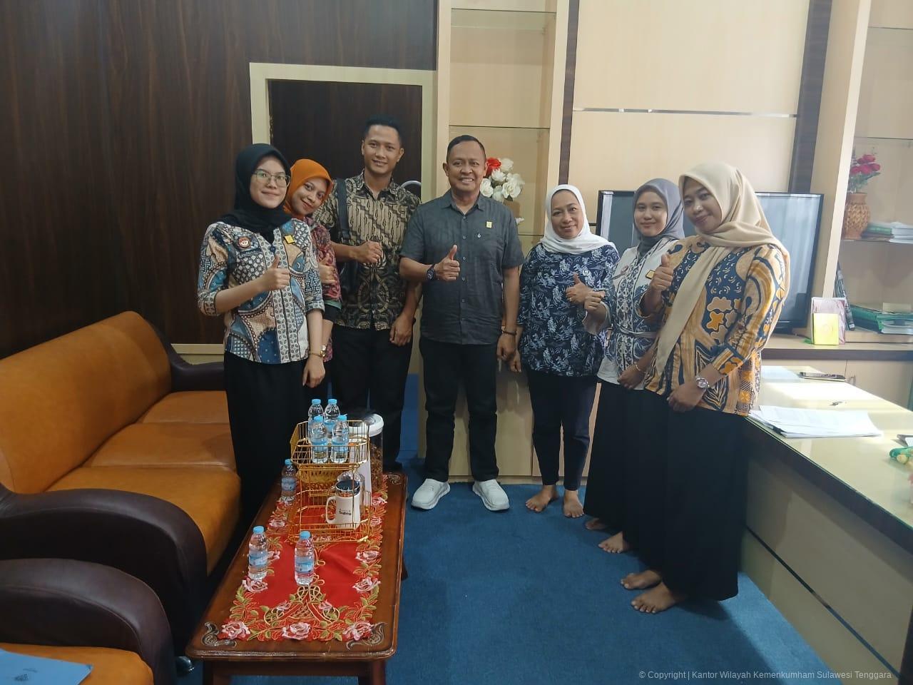 Kanwil Kemenkum Sultra Fasilitasi Pelaku UMKM Konawe Utara dalam Pendaftaran Perseroan Perorangan dan Merek