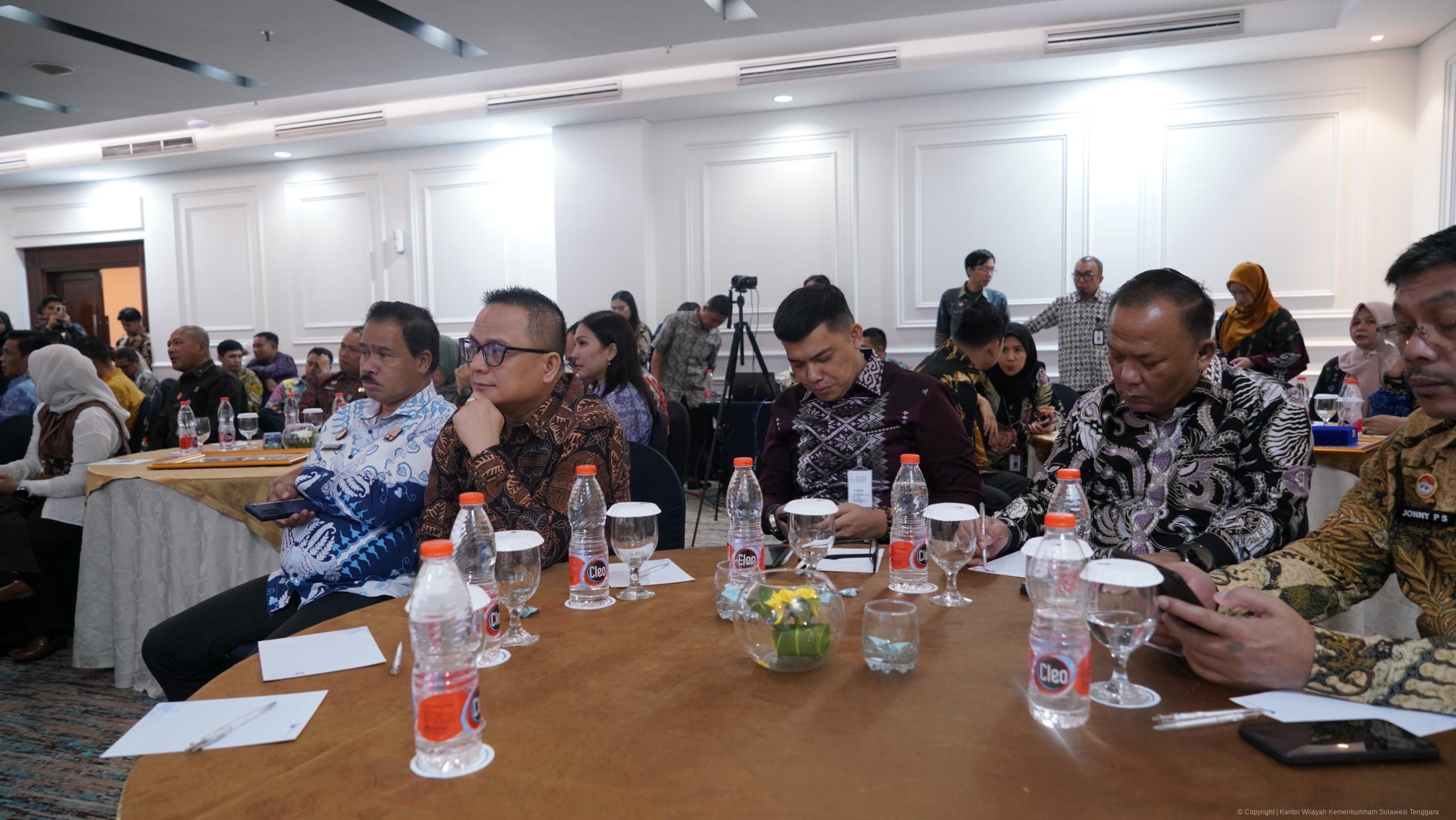 Kanwil Kemenkum Sultra Ikuti Sinergitas Pengharmonisasian Ranperda dan Penganugrahan Legislasi Daerah