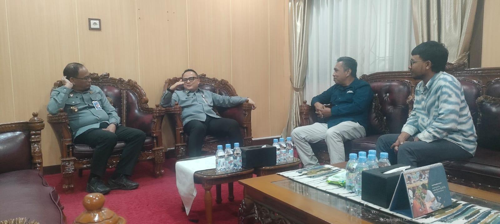 Kakanwil Kemenkum Sultra Terima Kunjungan Insan Pers, Perkuat Sinergi Publikasi